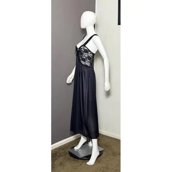 1970's Black Lacy Nightgown Keyhole Neck Full Sweep size L-XL - Picture 4 of 10